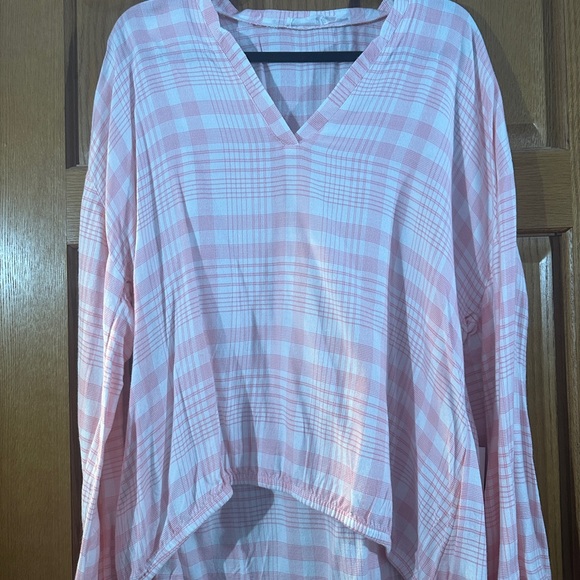 Carve designs Shelby top NWT - Picture 2 of 2